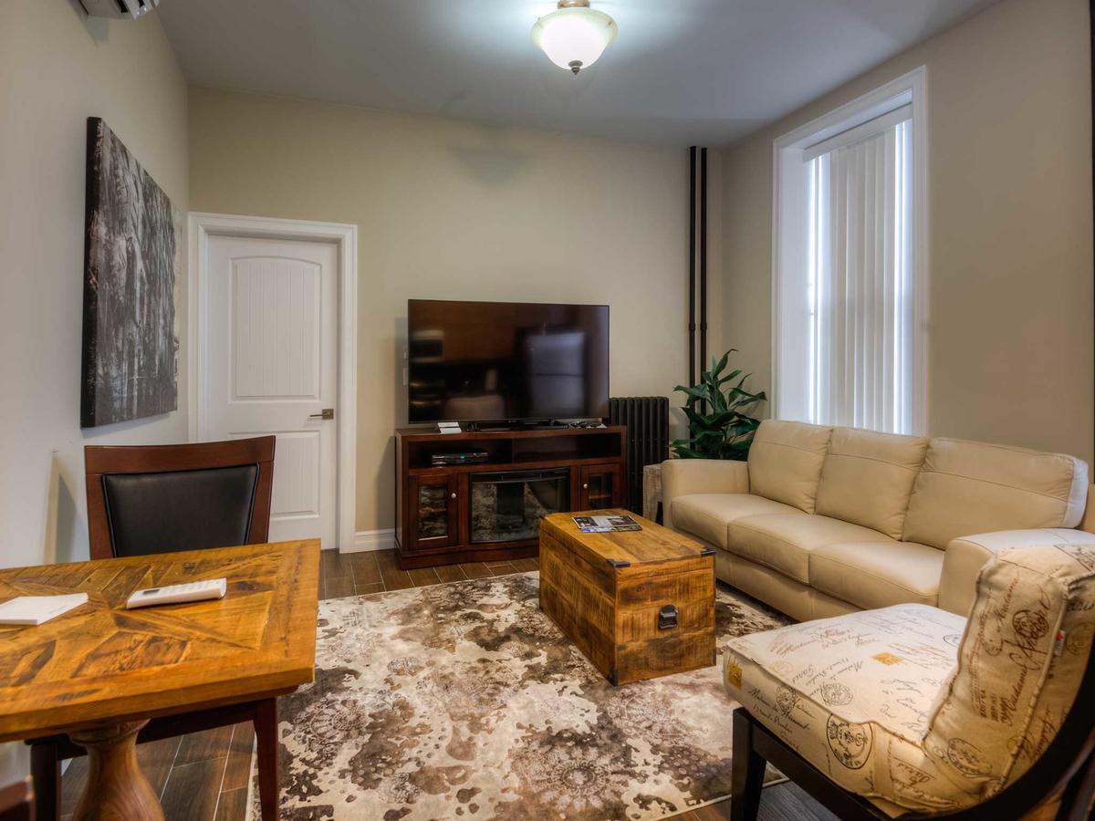 Western Hotel & Executive Suites Guelph Kültér fotó